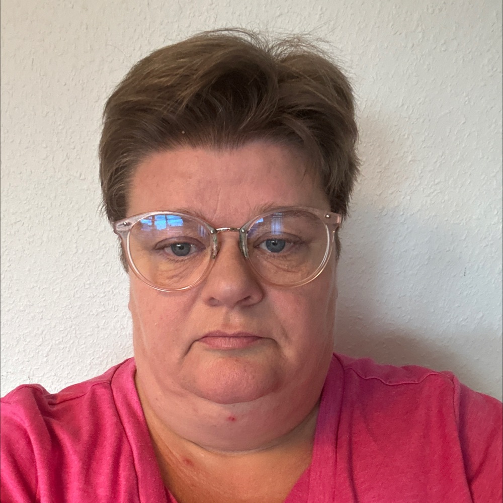 🌸 Måske er der en veninde derude?