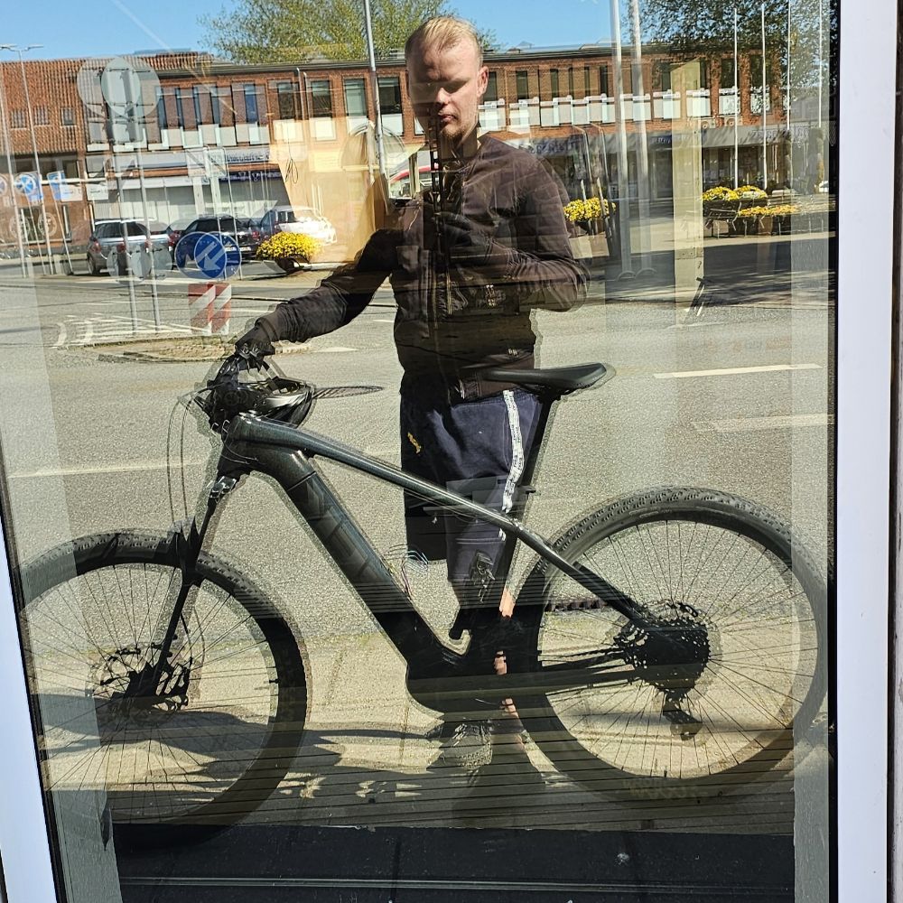 Søger venner!