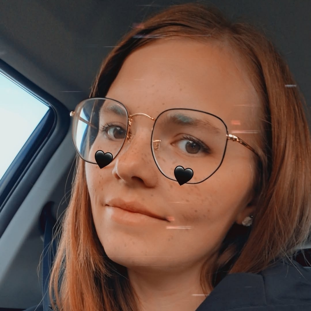 Søger nye venskaber og veninder. 