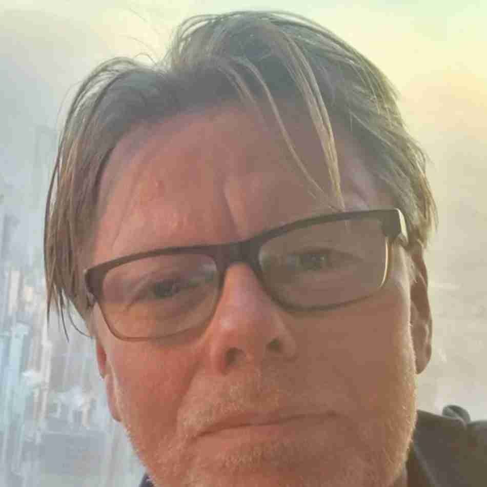 Søger venner.