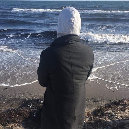 Jeg ønsker nogen at hænge ud med at