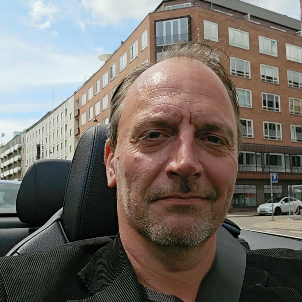 Gåtur/ cafe/ tur i vandet/ skoven?