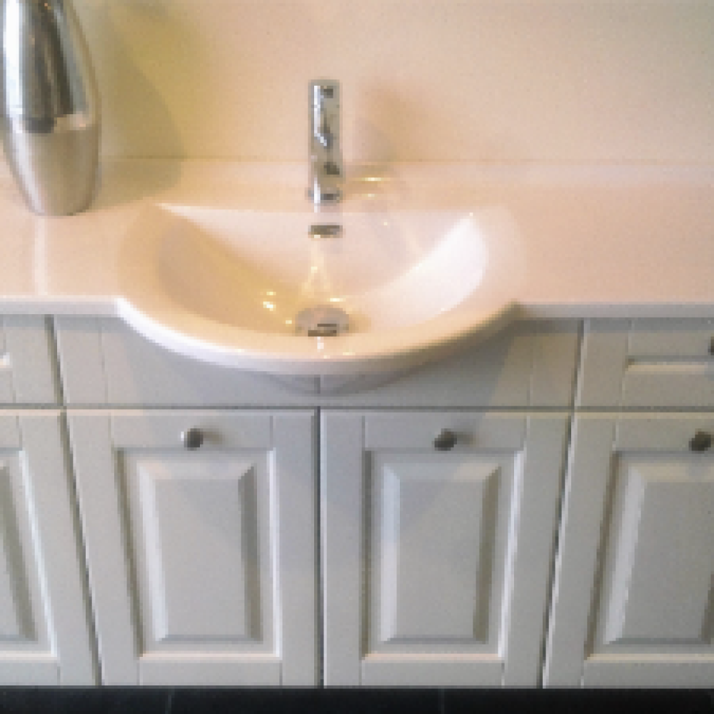 Jeg søger en god ven i mit nærområd