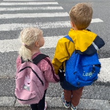 Relation /ekstra voksen/ pasning
