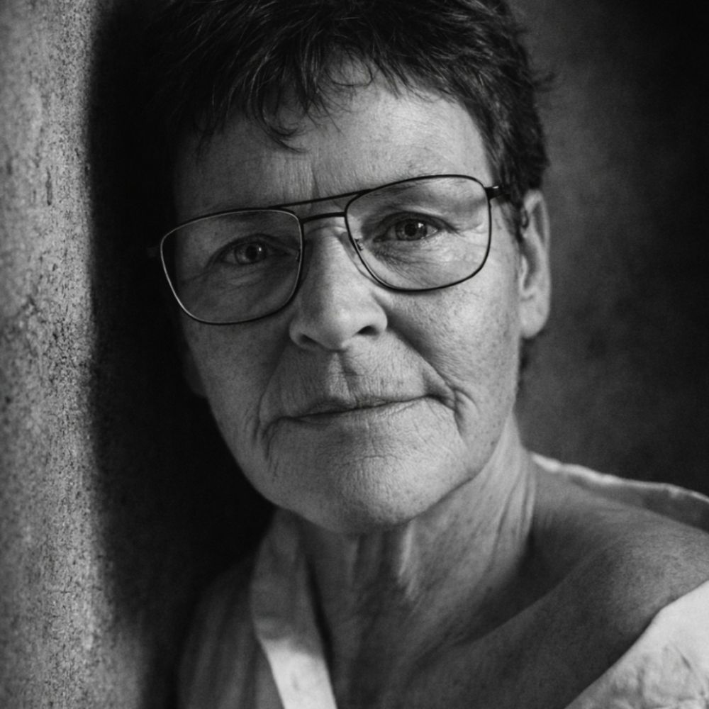 Søger bekendtskaber.
