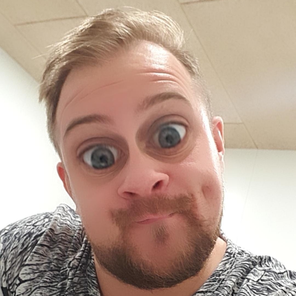 Søger nye mennesker til nytårsaften