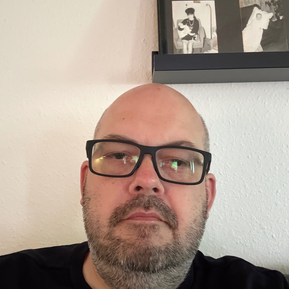Søger alt 😊