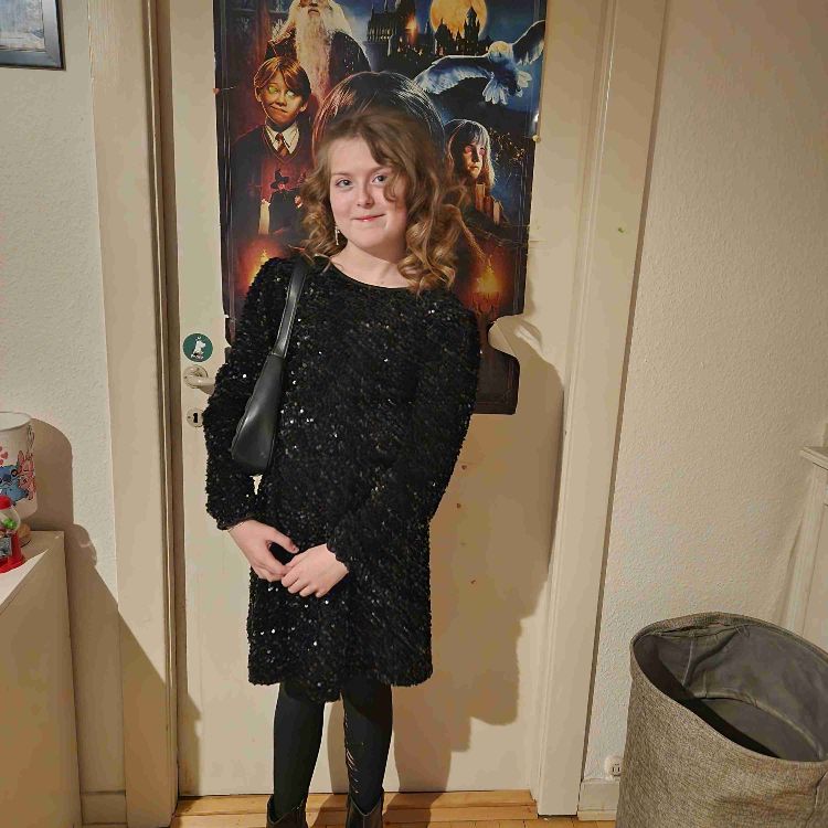 Isabella på 11år søger venner