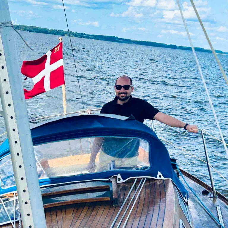 Søger makker til træning