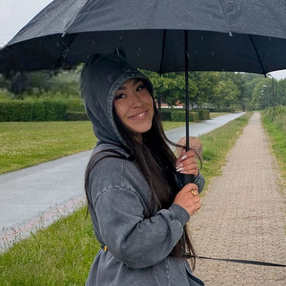Søger venner og veninder.