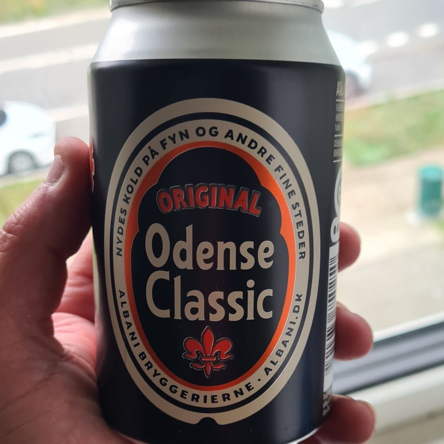 Ven (inder) søges til bar og bio.