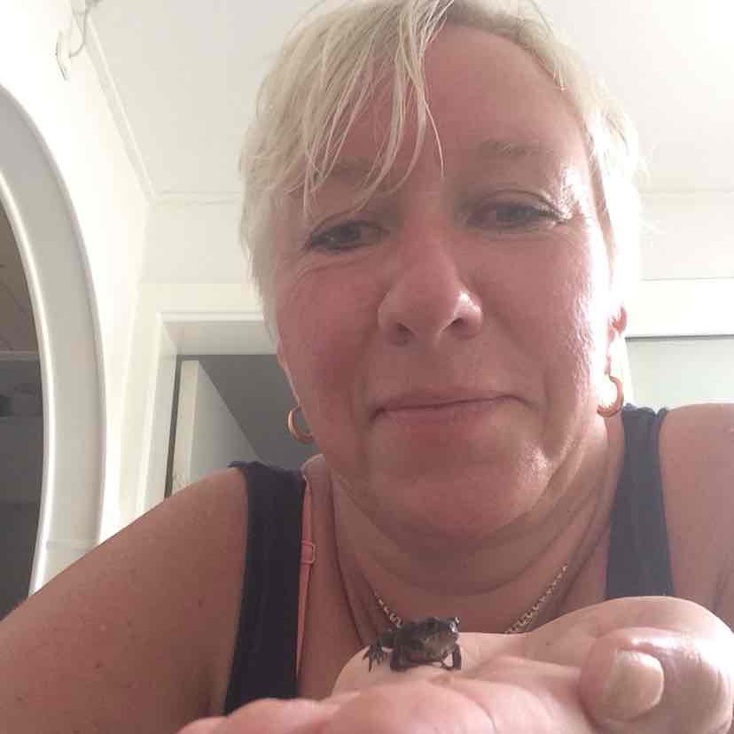 Hurup Thy kalder på veninder