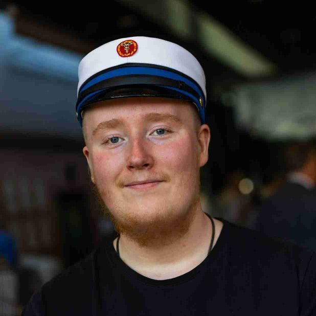 Søger nye venskaber 