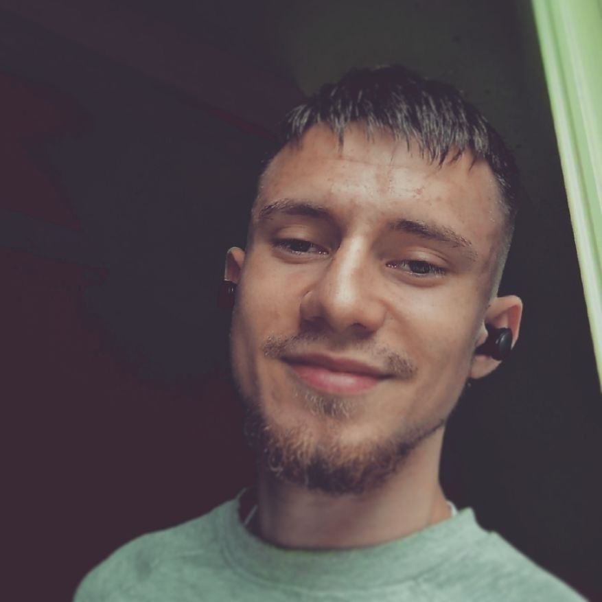 Ung mand 23 år mangler venner...🙄