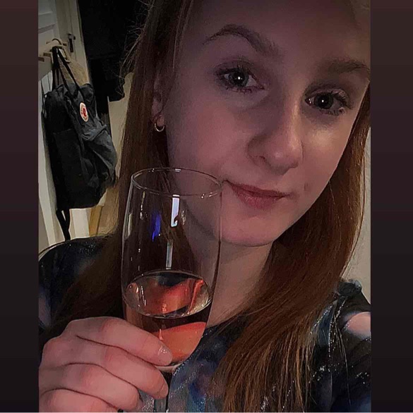 Søger en festabe🥳