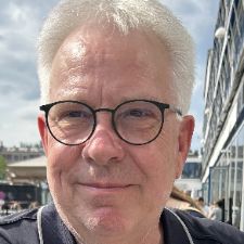 Søger venner m/k til oplevelser.