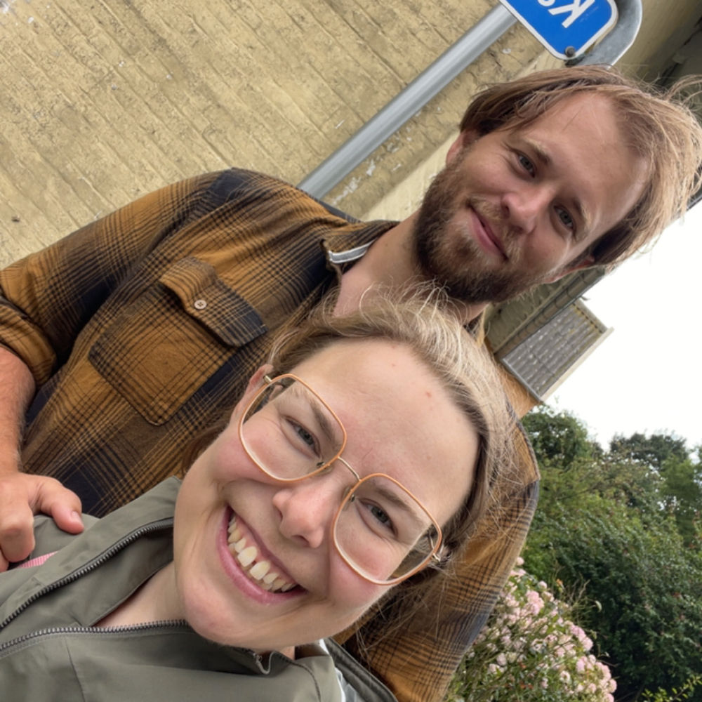 Vennepar og rejsemakkere søges