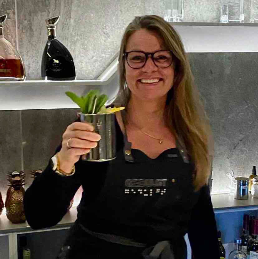 Veninde søges