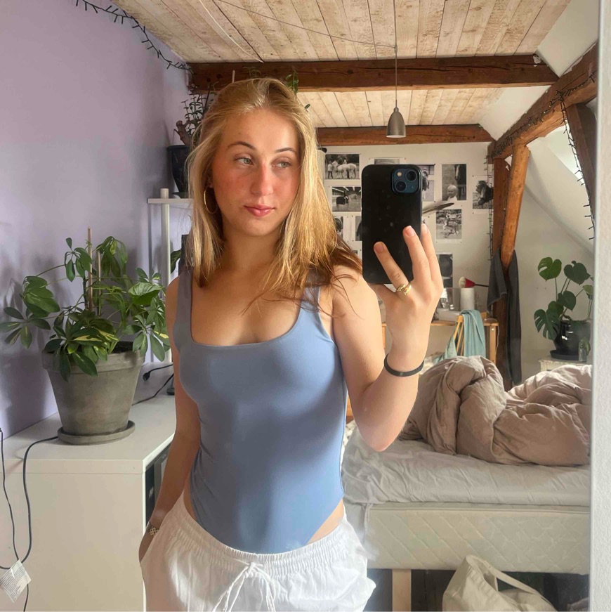 Søger venner/veninder