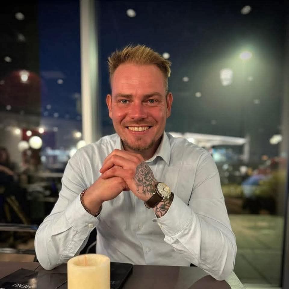 Søger nye bekendtskaber 