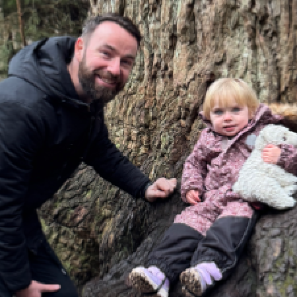 Far søger kaffe og godt selskab