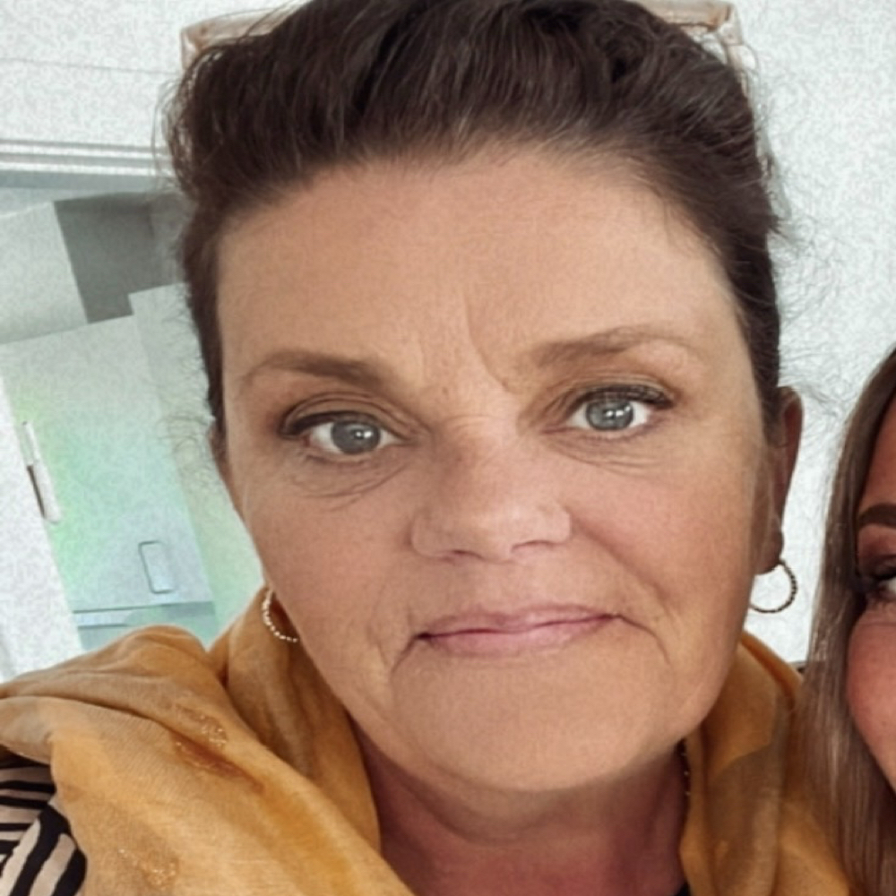 Positiv og eftertænksom 