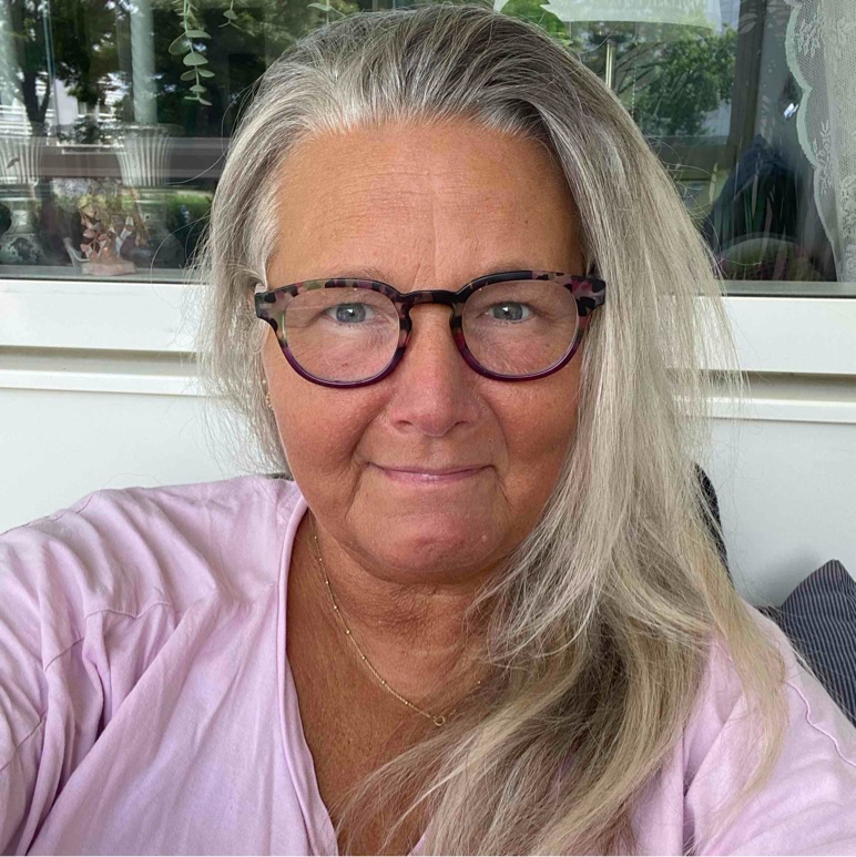 Søger veninder