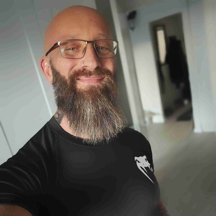 Søger veninder og venner 