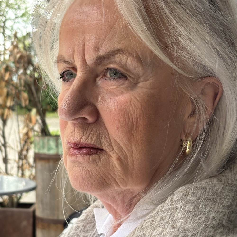 Frisk dame søger sjove veninder 🌺