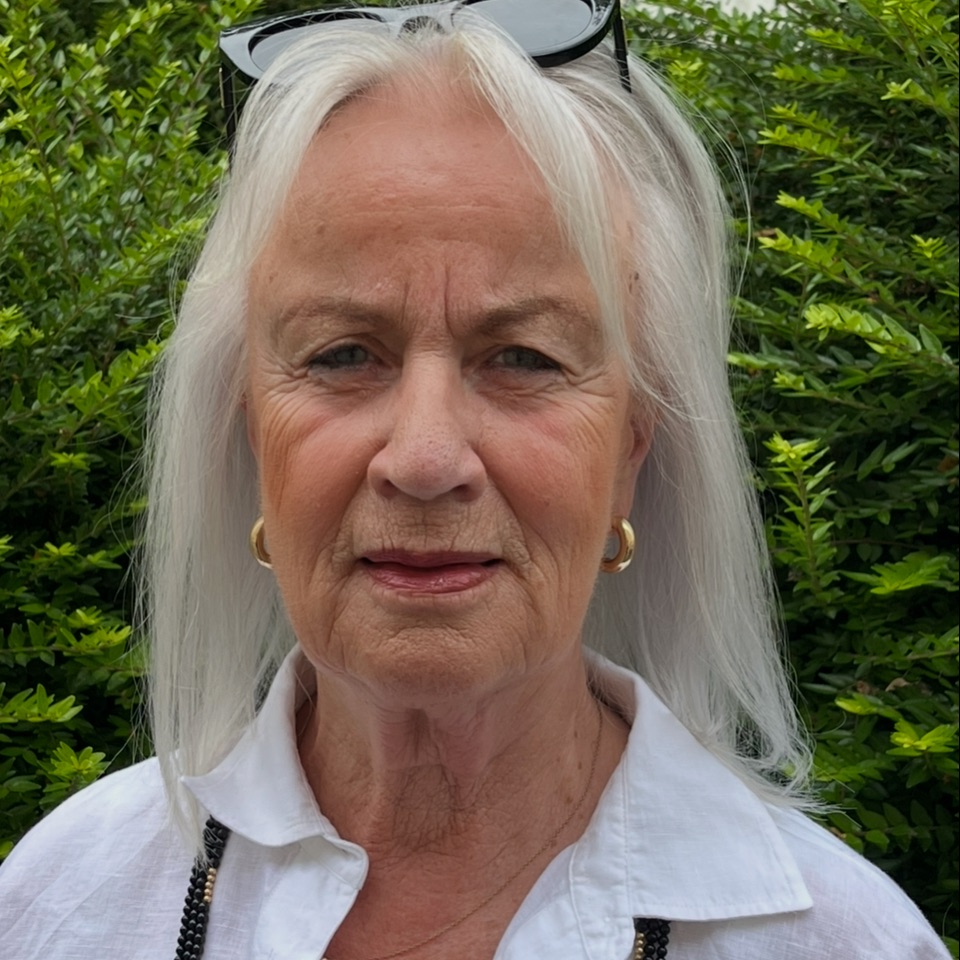 Frisk dame søger sjove veninder 🌺