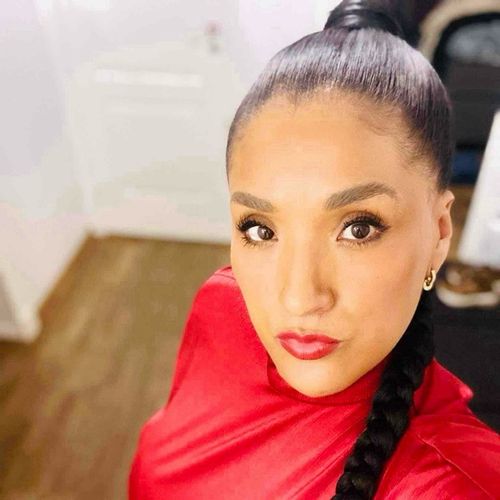 Chanel söker dans kompis/ vänner 