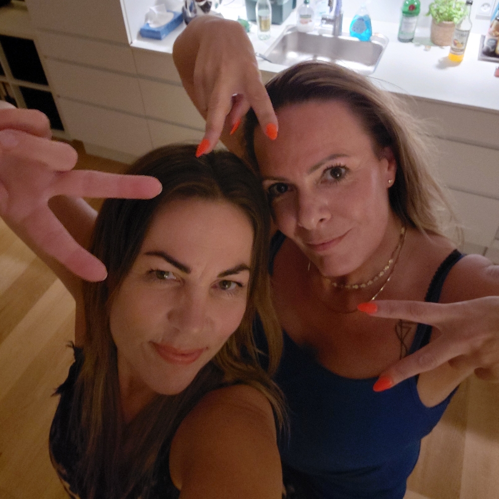 To veninder søger nytårsselskab 🥂