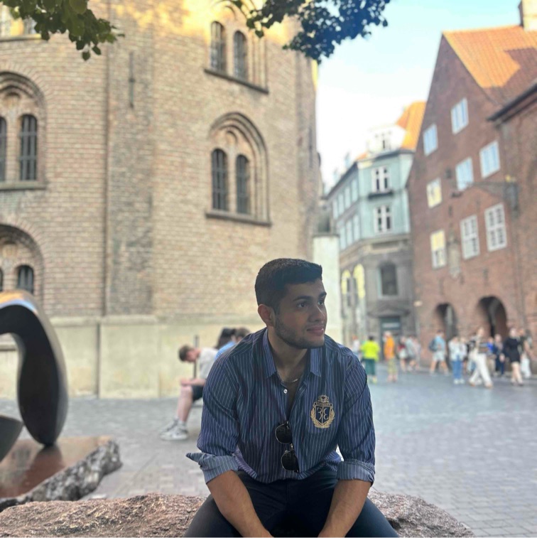 At møde nye unge mennesker