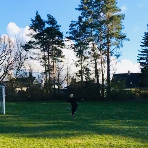 Mor til en dedikeret fodbolddreng 