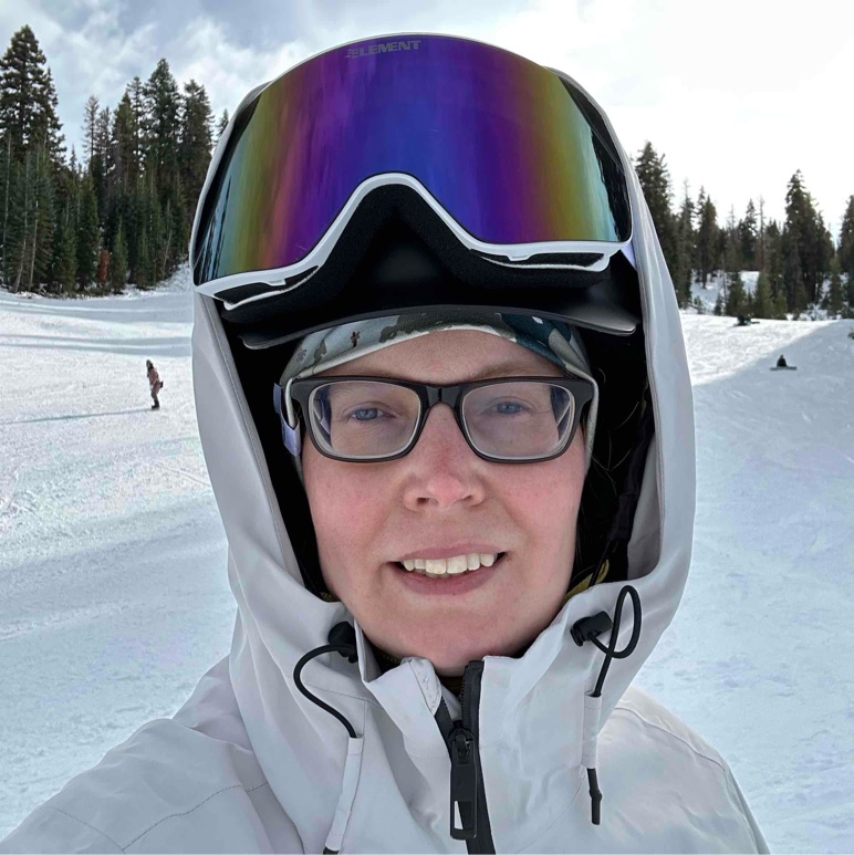 söker vänner i olika åldrar.