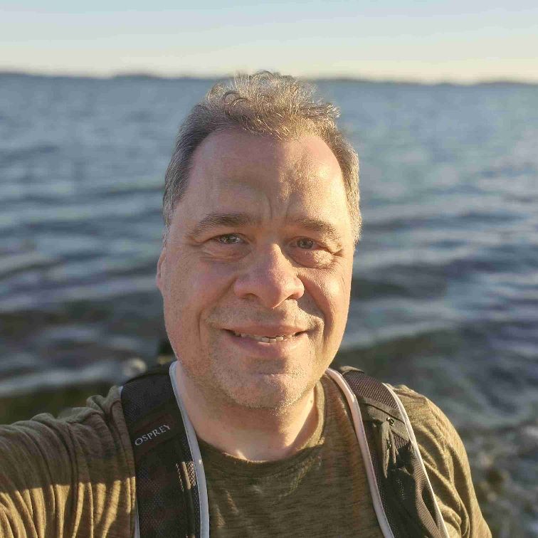 Gå og vandrevenner søges