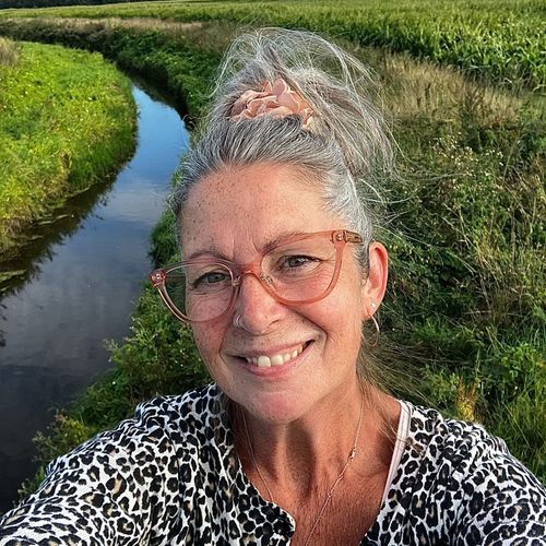 Søger venskaber 