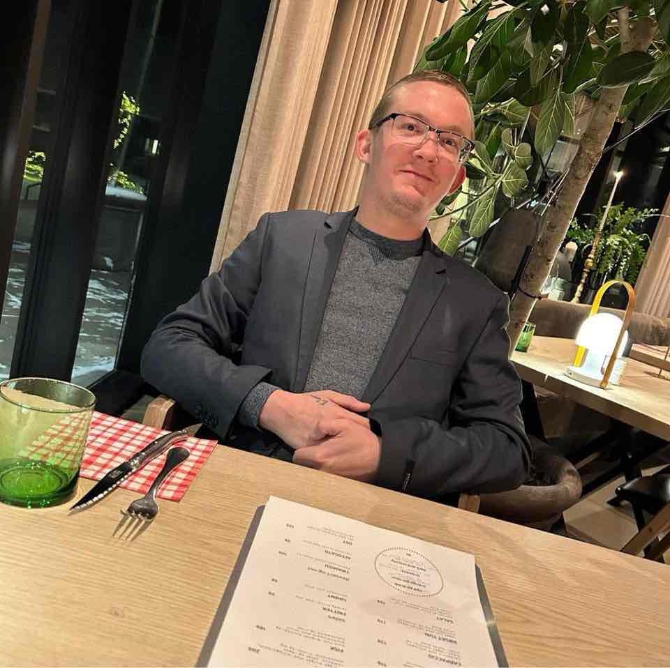 Venner søges!