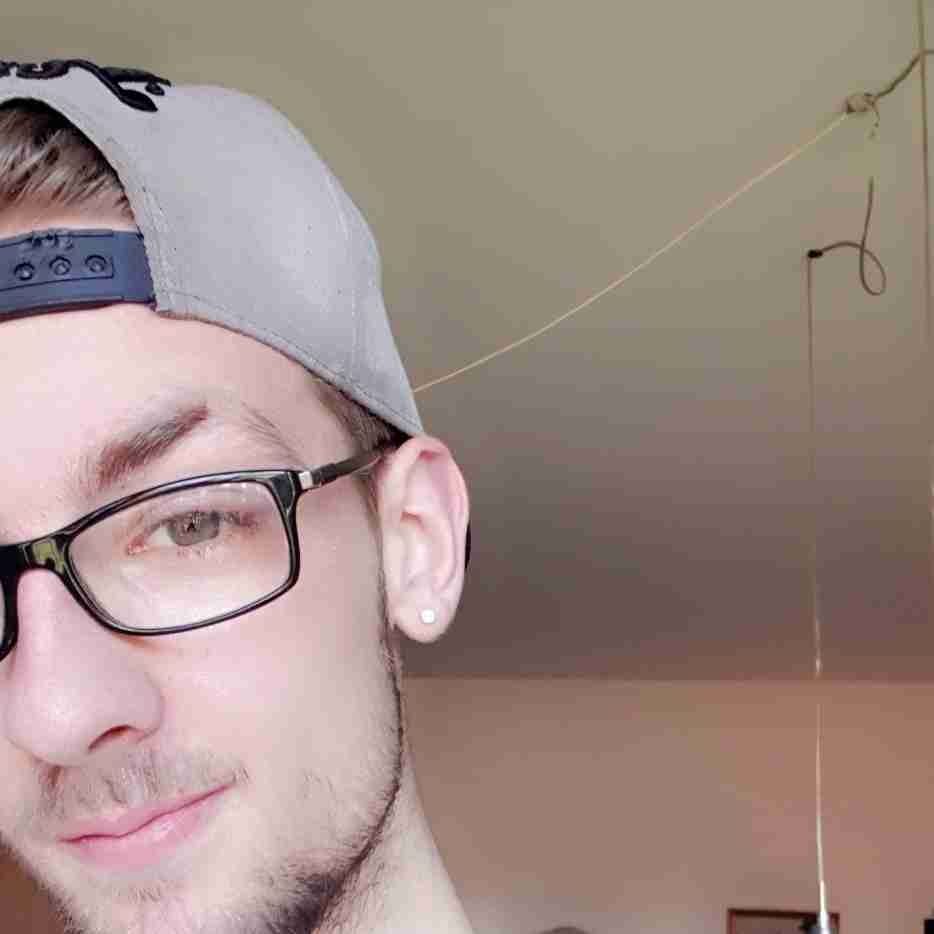 Gaming makker/mødes en gang imellem