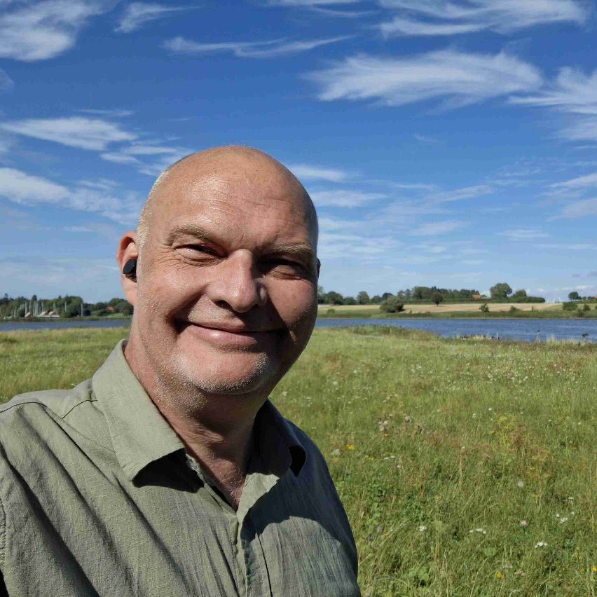 Skal vi ikke mødes ? 