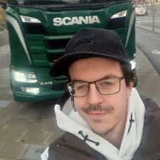 Söker någon att hänga med 