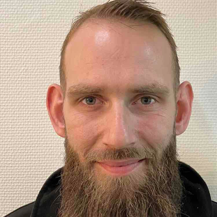 Søger bil interesseret folk 😊 