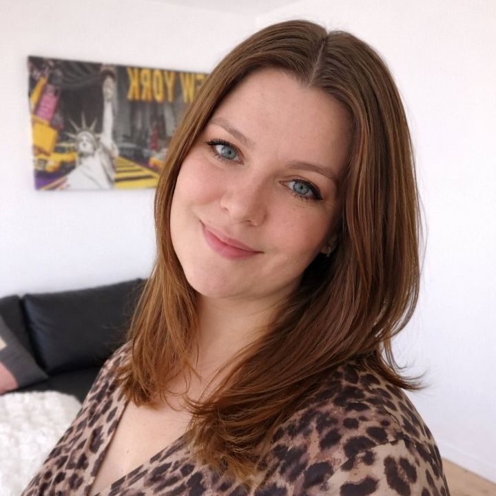 Velkommen til min rode butik. 