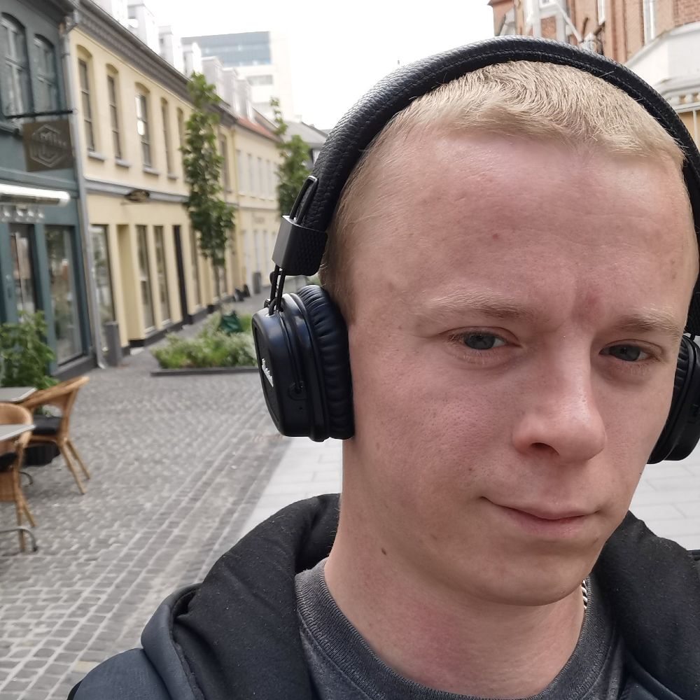 Bekendtskaber/venner søges