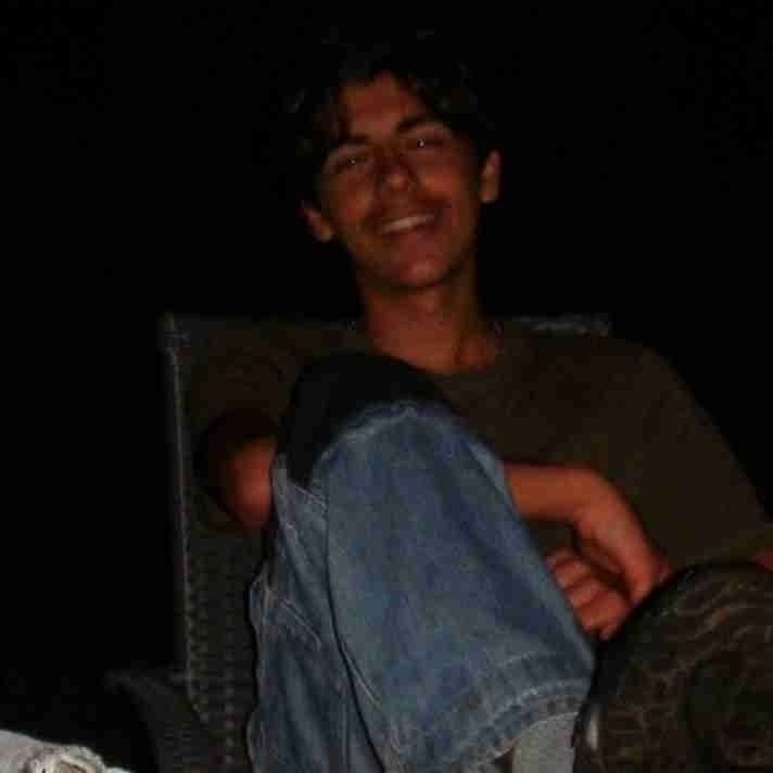 Søger en at dele interesser med