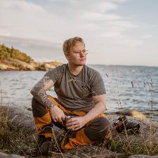 Söker vänner med liknande intresse