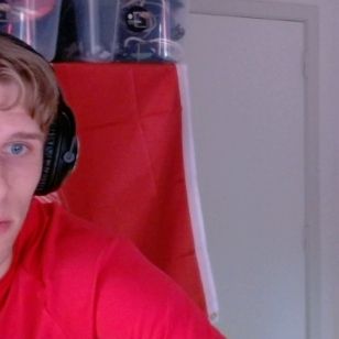 gaming makker/en og gå tur med osv