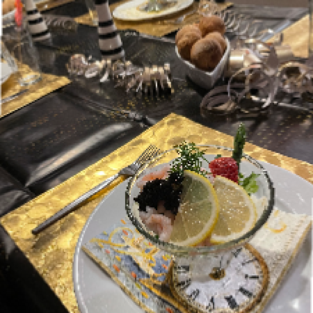 Vi er 41 og 45 år med en søn på 11