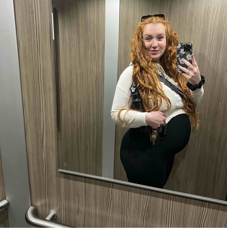 Gravid tjej söker en ”mammagrupp” 