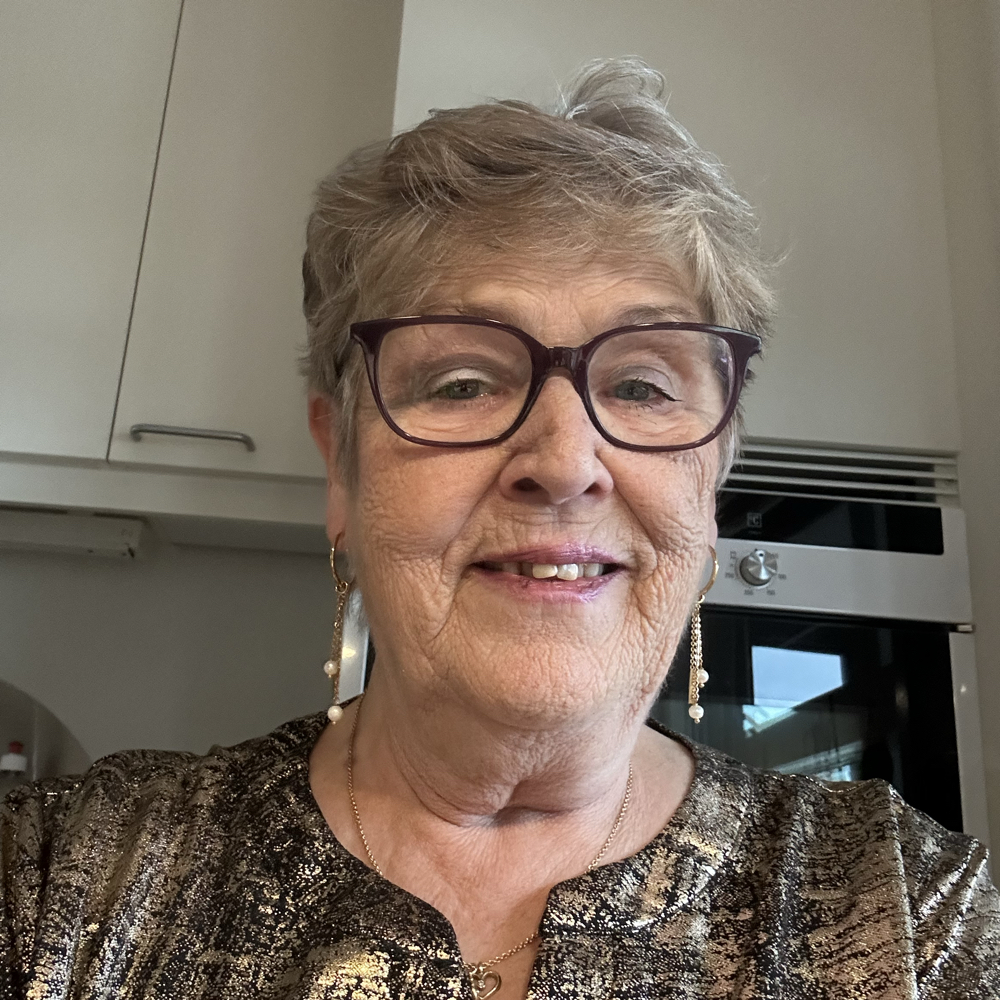 Søger nye venskaber 